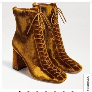 Sam Edelman
Carney Lace Up Velvet Booties Rust